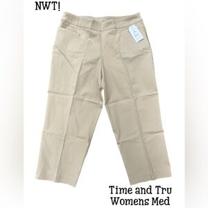 NWT Women’s Capri Length Pants by Time and Tru
